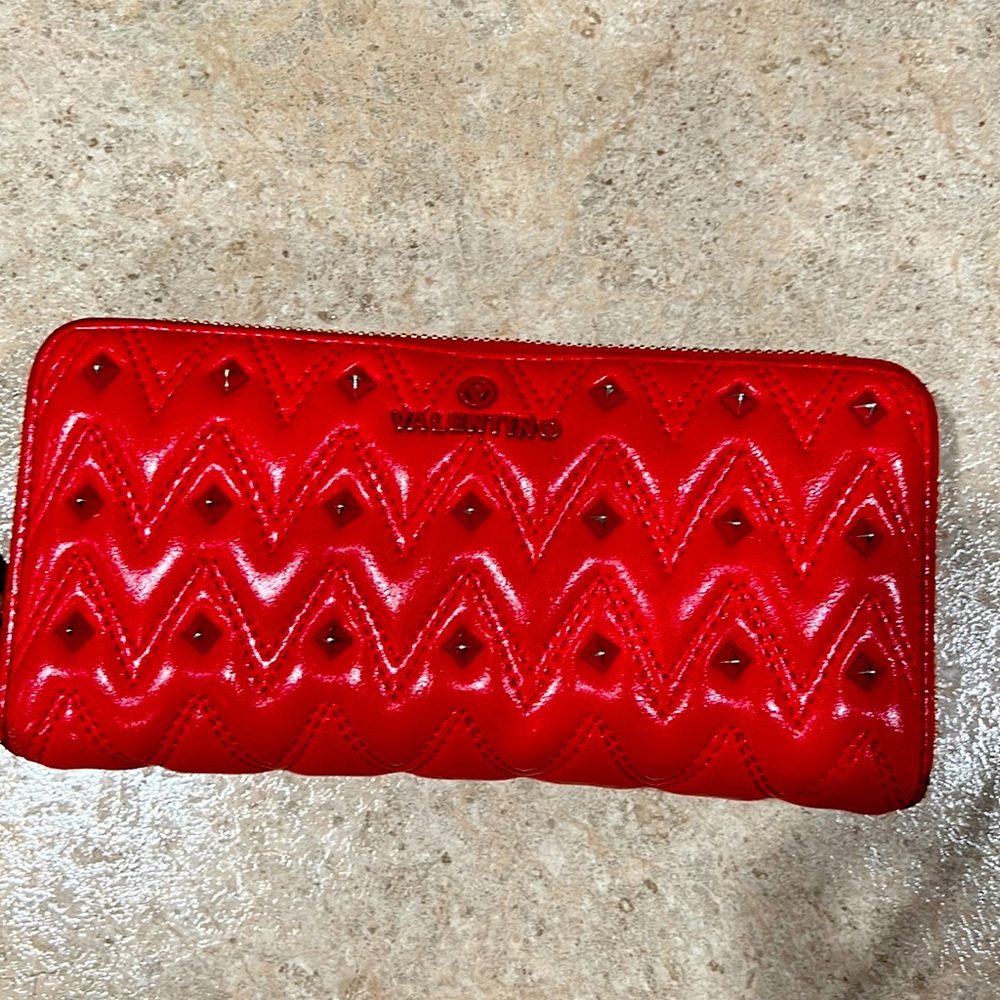 AUTHENTIC VALENTINO WALLET - Some wear